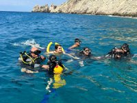 Hatay'da depremzede öğrenciler, Sahil Güvenlik ekipleriyle dalış yaptı