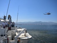 TCSG Umut Gemisi, İzmir Körfezi'nde arama kurtarma eğitimi yaptı