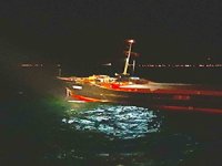 Çanakkale Boğazı'nda dümeni arızalanan gemi güvenli bölgeye demirledi