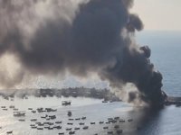 İsrail, Gazze Limanında balıkçı teknelerini vurdu