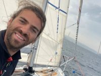 Yelkenci Caner Akdolun, tek kişilik Türkiye turunu tamamladı