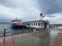 Kocaeli'de vapur seferleri olumsuz hava koşulları nedeniyle iptal edildi