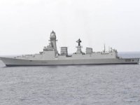 Hindistan, Umman Denizi'ne savaş gemileri konuşlandırdı