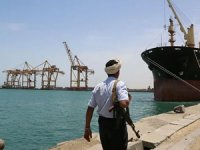 Husiler, İsrail'e giden bir gemiyi daha hedef aldı