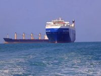 İsrail'le bağlantısı olmadığını açıklayan 64 gemi Kızıldeniz'den geçti