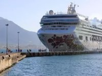 Kruvaziyer turizminde gemi ve yolcu sayısı arttı