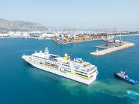 QTerminals Antalya, yılın ilk kruvaziyer gemisini ağırladı