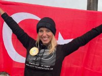 Deniz Kayadelen, Everest Dağı'nda buzlu gölde yüzecek