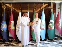 Deniz Kuvvetleri Komutanı Oramiral Tatlıoğlu'ndan Katar'a  ziyaret