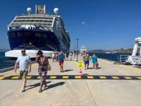"Marella Discovery" kruvaziyeri Bodrum'da