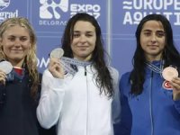 Milli yüzücü Deniz Ertan'dan bronz madalya