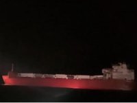 Marmara Adası açıklarında makine arızası yapan feribot kurtarıldı