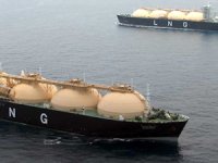 Güney Afrika ilk LNG ithalat terminaline kavuştu