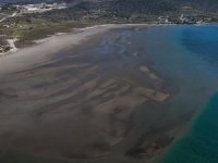 Didim ve Çeşme'de deniz yaklaşık 300 metre çekildi