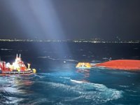 Güney Kore’de Balıkçı Teknesi Alabora Oldu