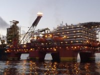 Floatel, konaklama gemisini satıyor