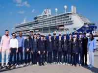 Bodrumlu denizci öğrencilere cruise gemisinde eğitim