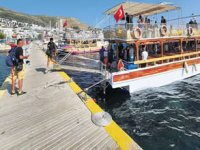 Tekne turlarının fiyatı şezlongdan ucuz çıktı