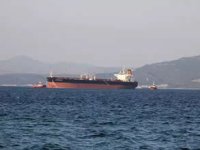 Çanakkale Boğazı’nda arızalanan tanker alarmı