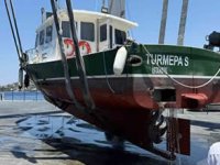 Bodrum’da şişme bot, atık alım teknesine çatti
