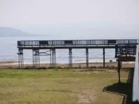 Korkutan görüntü! İznik Gölü’ndeki iskele karaya oturdu