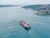İstanbul Boğazı'ndan geçen gemi sayısı azaldı