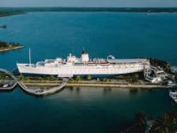 Dünyanın en eski yolcu gemisi artık karada hizmet verecek