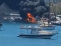 Urla'daki yangında 7 tekne kullanılamaz hale geldi