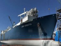 Hırvatistan ait FSRU yenileştirme için Kuzey Stra’a demir attı