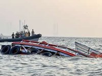 Nijerya’da ruhsatsız tekneler yasaklandı