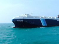 Husilerden ABD'nin petrol gemilerini vurma tehdidi