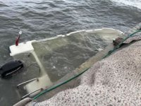 Edremit Körfezi'nde lodos balıkçı teknelerini batırdı