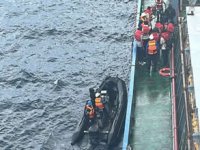 Sri Lanka'da sürüklenen gemideki Türk mürettebat kurtarıldı