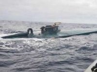 1,7 tonluk uyuşturucu taşıyan yarı-denizaltı ele geçirildi