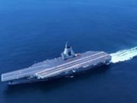 Çin'in nükleer enerjiyle çalışan uçak gemisi filoya katıldı