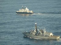 İngiltere, Rus gemilerini iki kez engelledi