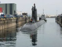 Fransız nükleer denizaltı üssü üzerinde İHA alarmı