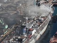 Tuzla'da tersanede yangın! Ekipler sevk edildi