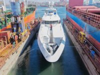 Mengi Yay M/Y Mirabella’yı baştan aşağı yeniliyor