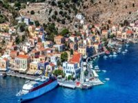 Yunanistan Türk turistler için adalarda vergiyi indirdi