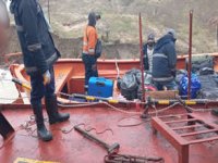 Kerç Boğazı’nda Türk gemisi karaya oturdu