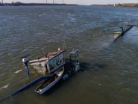 Kimyasal gübre yüklü mavna Tuna'da battı