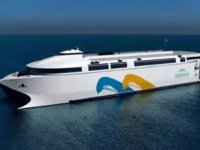 Dünyanın en büyük elektrikli feribotu suya indi