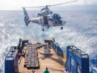 Pasifik'te 5 ton kokain yakalandı