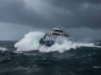 Bozcaada'ya yapılacak tüm seferler iptal edildi