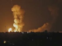 Yemen'de gemide patlama: 4 denizci öldü