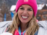 Deniz Kayadelen’den buzlu suda 2 altın madalya!