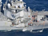 Amerikan donanma gemileri birbiriyle çatıştı: 2 yaralı