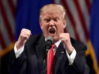 Trump tüm ülkelere yüzde 10 gümrük vergisini imzaladı