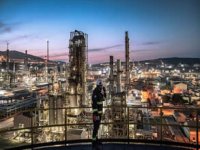 Türkiye zorunlu petrol stoklarını piyasaya açıyor